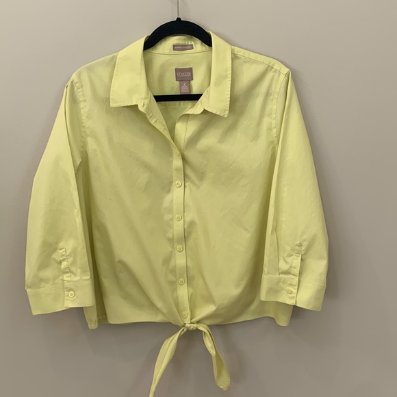 Chico’s Wrinkle Resistant Chartreuse Tie Front Top NWOT - Picture 4 of 5